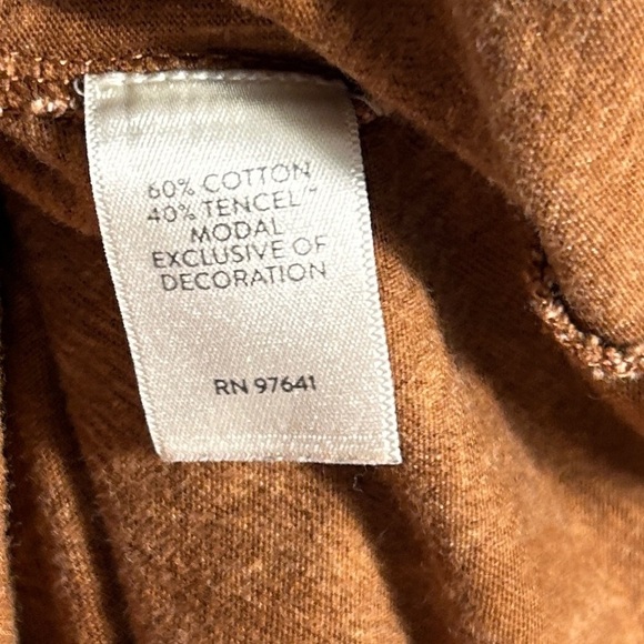 J Jill Bellissima Tasseled Top Peasant Blouse Tassel Split Neck Floral Sz Medium - Picture 8 of 11